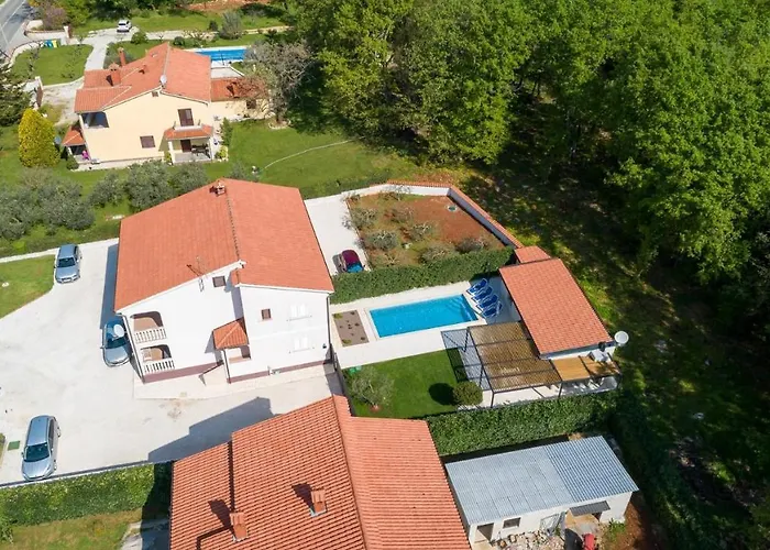 Villa Lakora